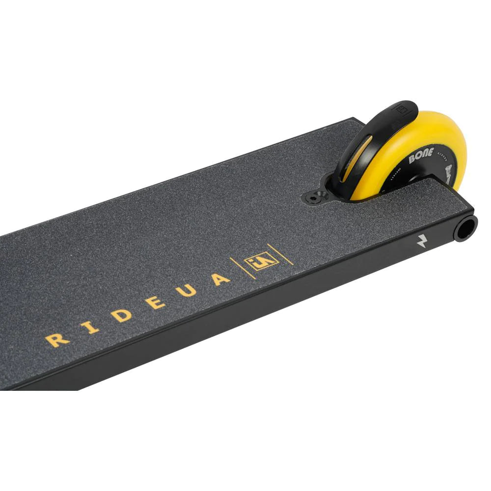 UrbanArtt Bone Complete Scooter