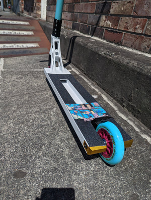 Custom Complete North x Noyes Edition